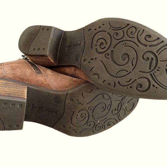 Josef Seibel Daphne09 Brown suede booties, size 39. - Picture 7 of 8